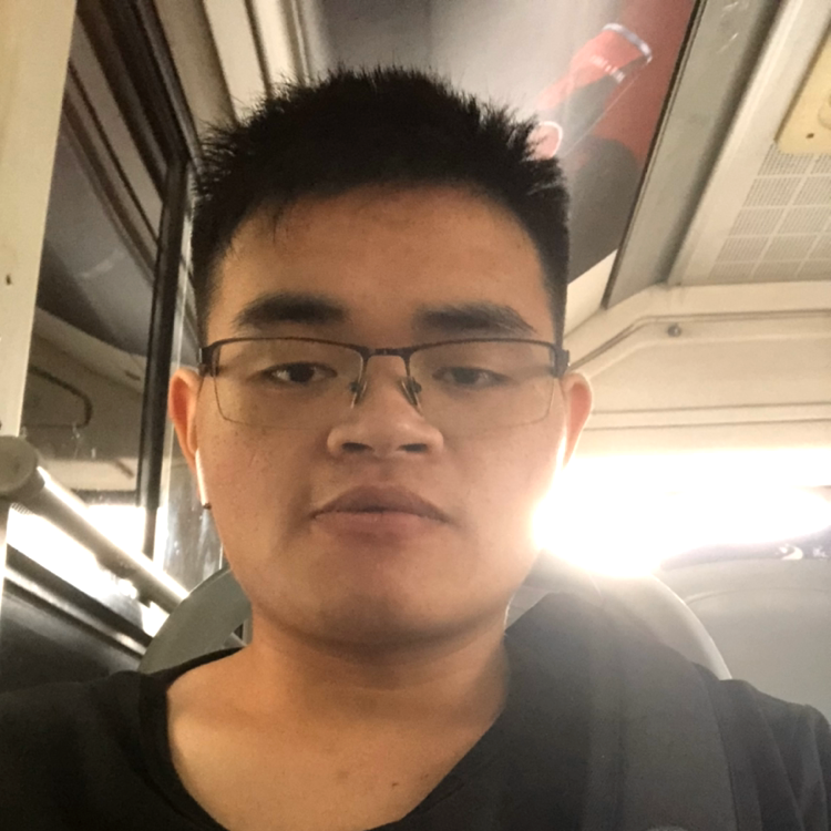 秋月倾心坚定的照片