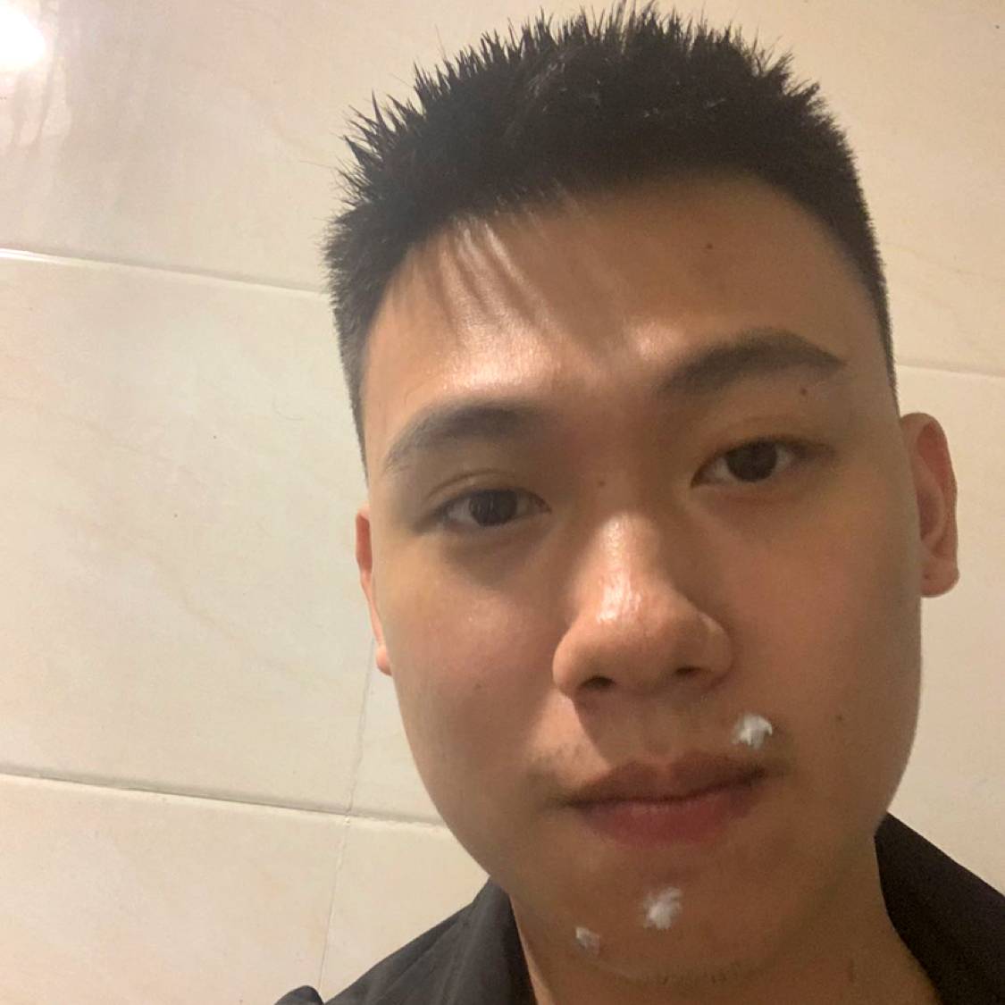 姚俊亮的照片