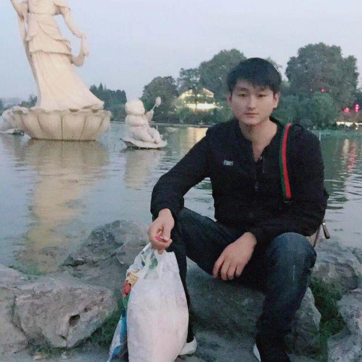 无可取代的那乐观的照片