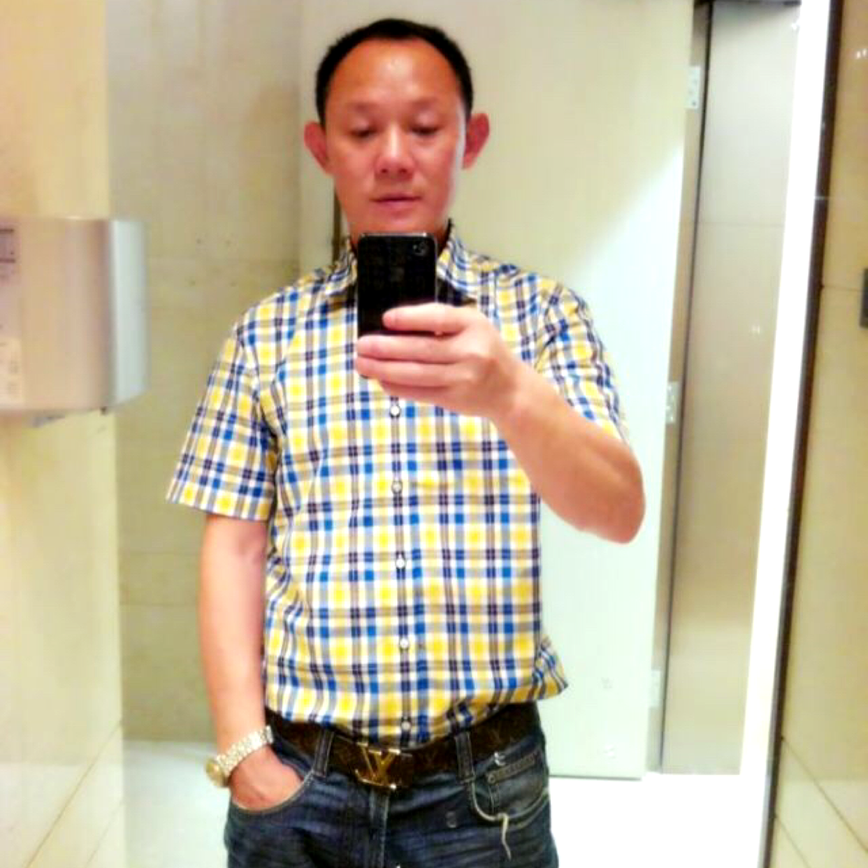 海哥哥哥哥的照片