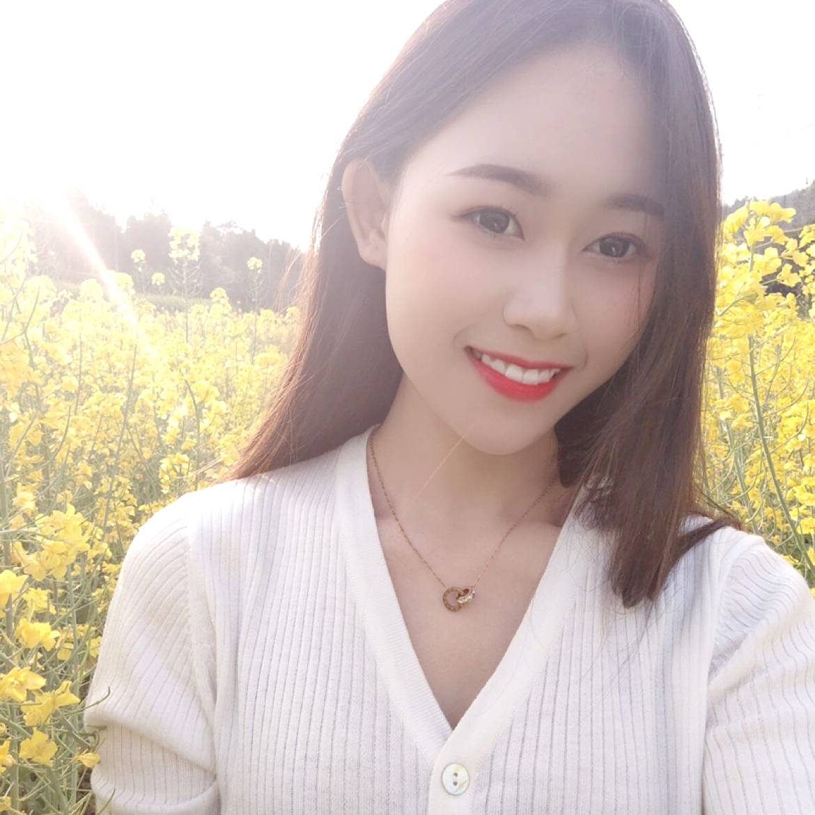 萱萱媒婆的照片