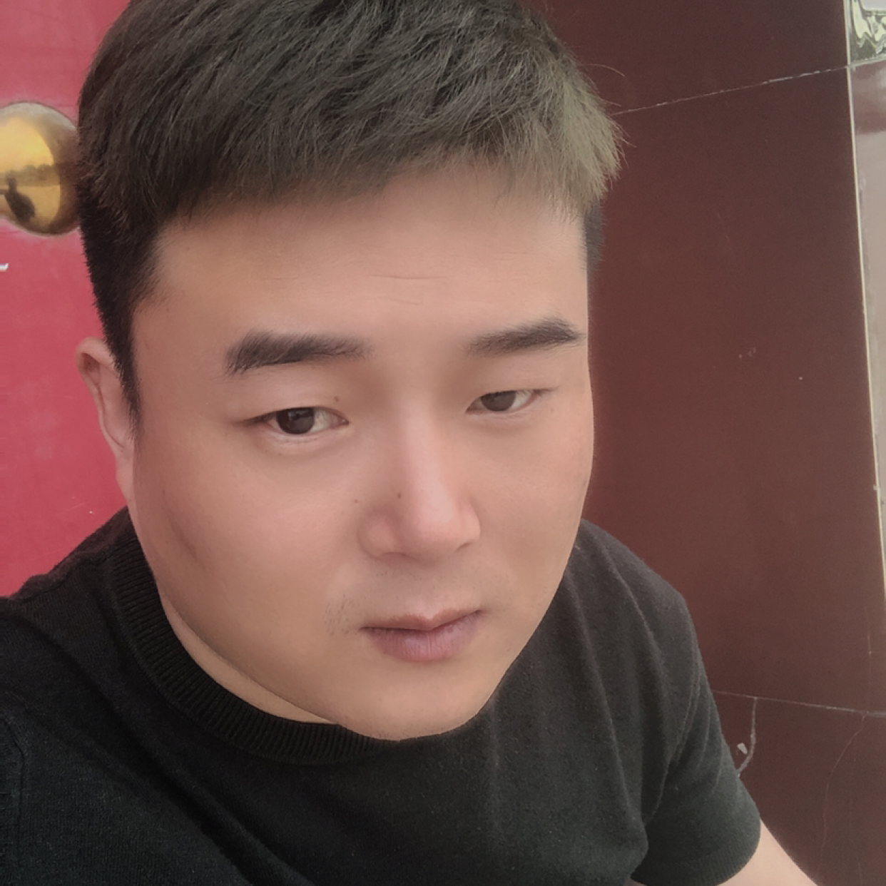 俊逸放弃茉莉的照片