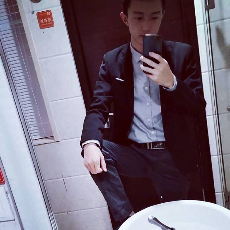 最後的輕語的照片