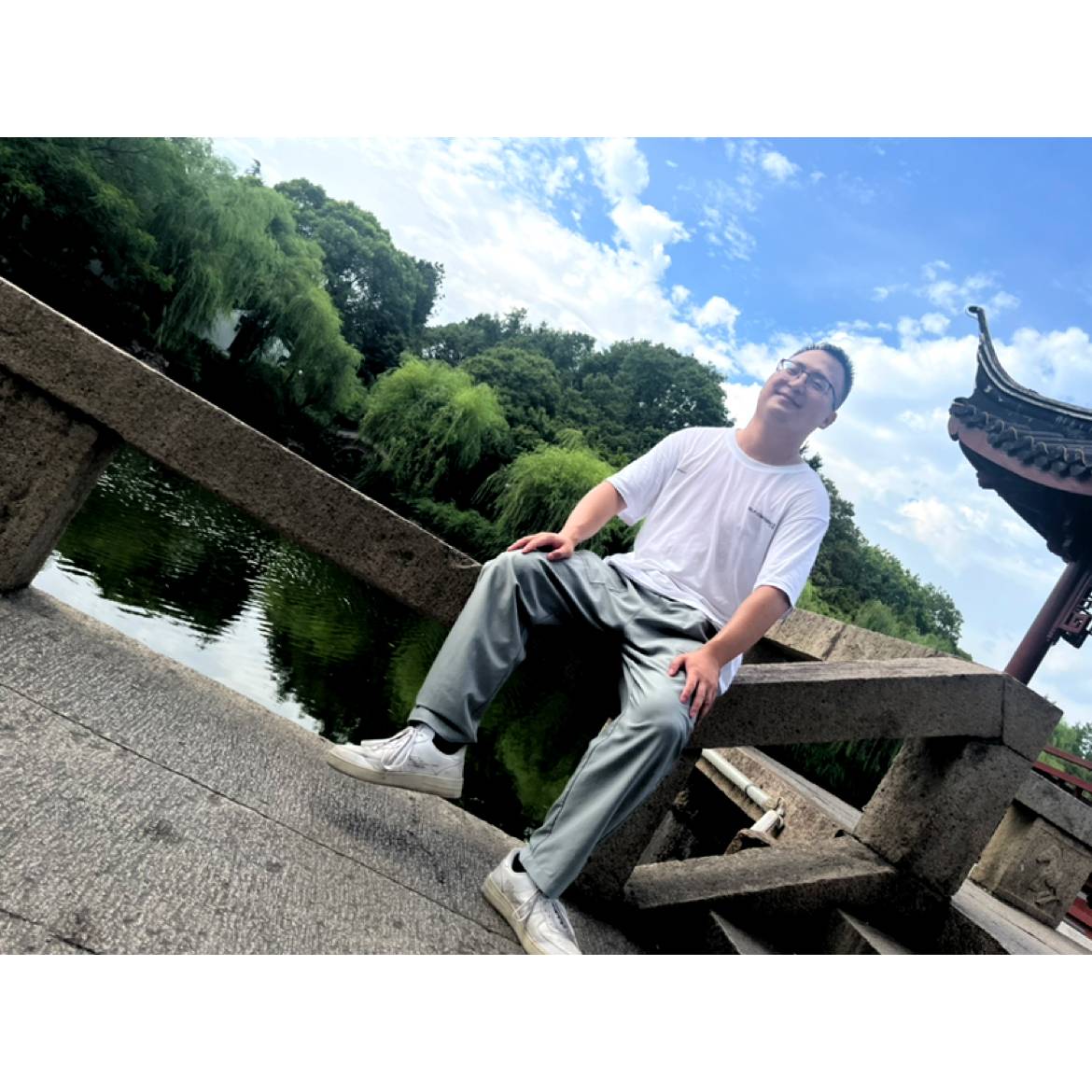 月光踢闪闪的照片