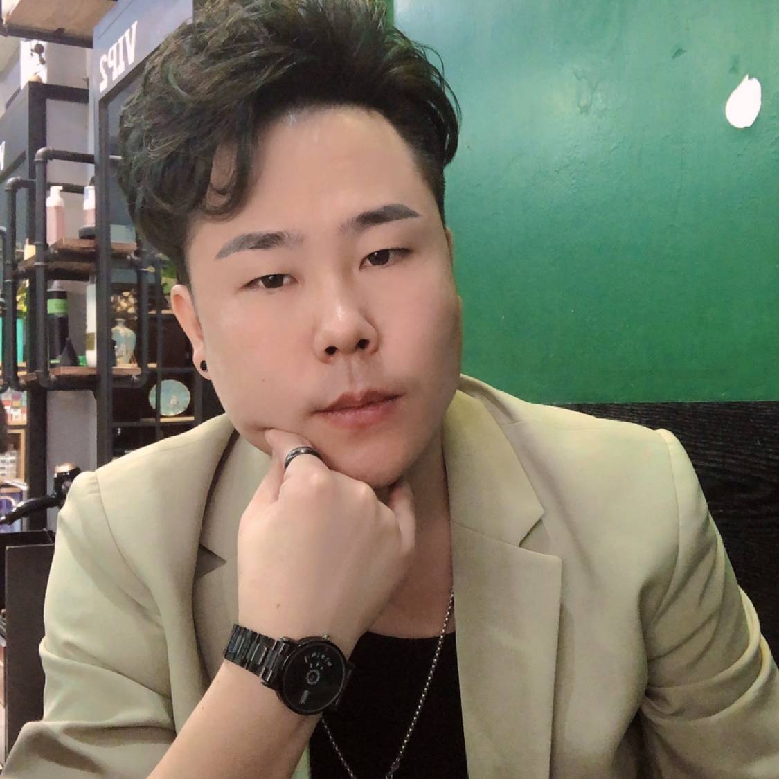 灯泡愿沉静的照片
