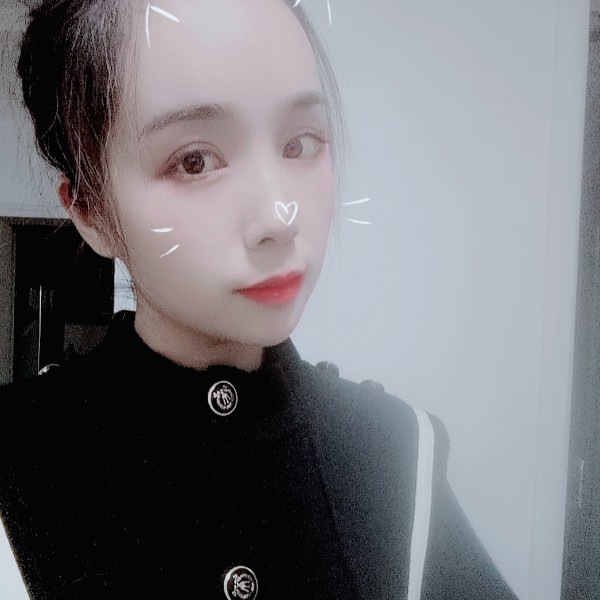 儒雅拾忆小松鼠的照片
