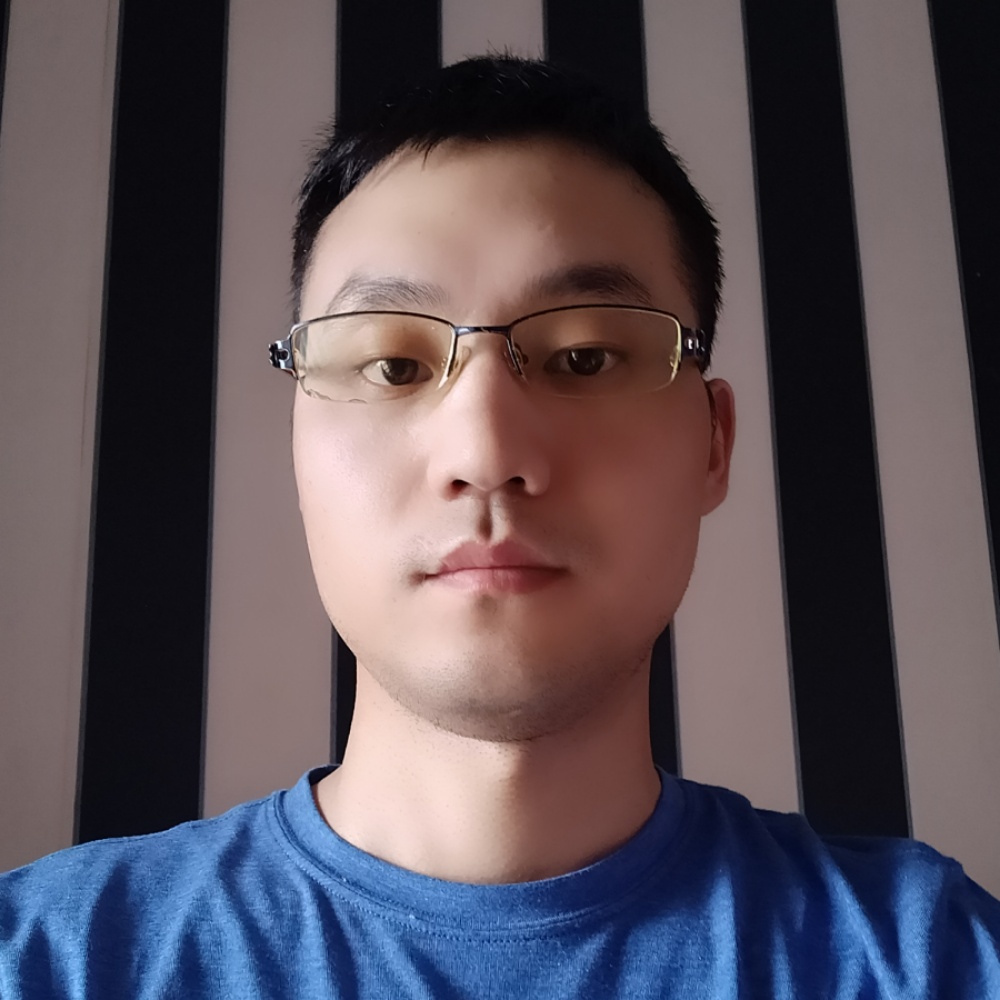 帅气倾心板栗的照片