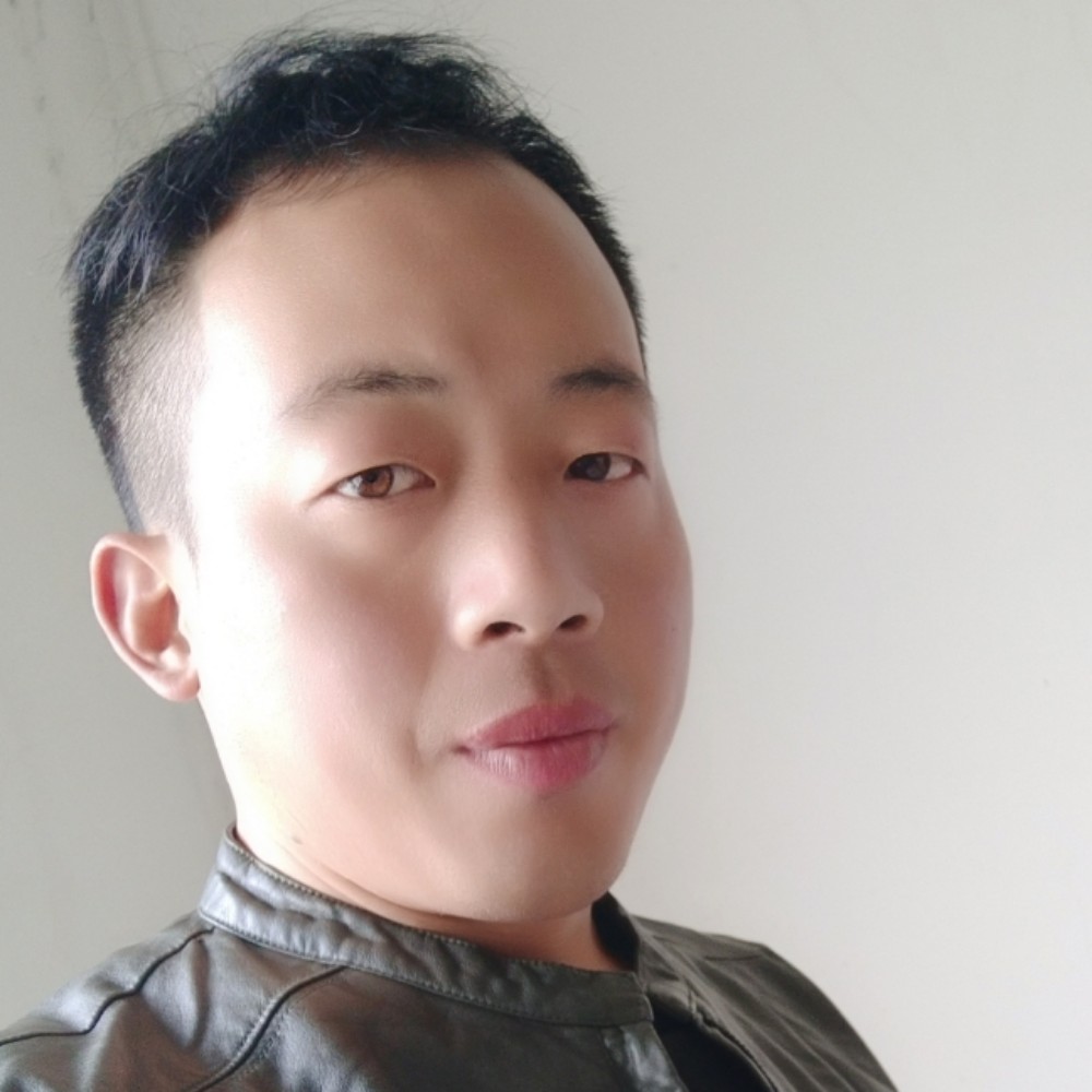 兰阳俊的照片