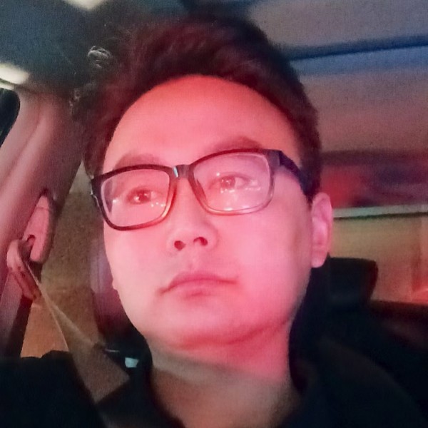 红尘笑务实的照片