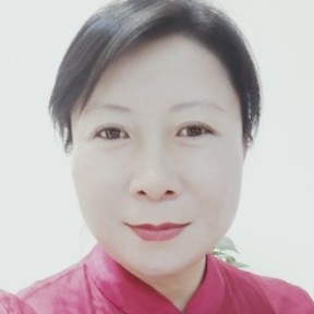 温暖挽手旧颜的照片