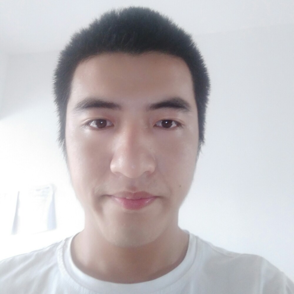 月亮闻超帅的照片