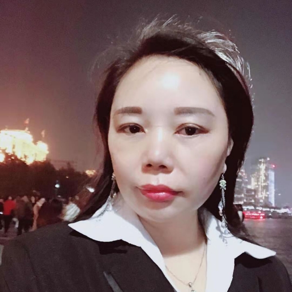 现实百合的照片