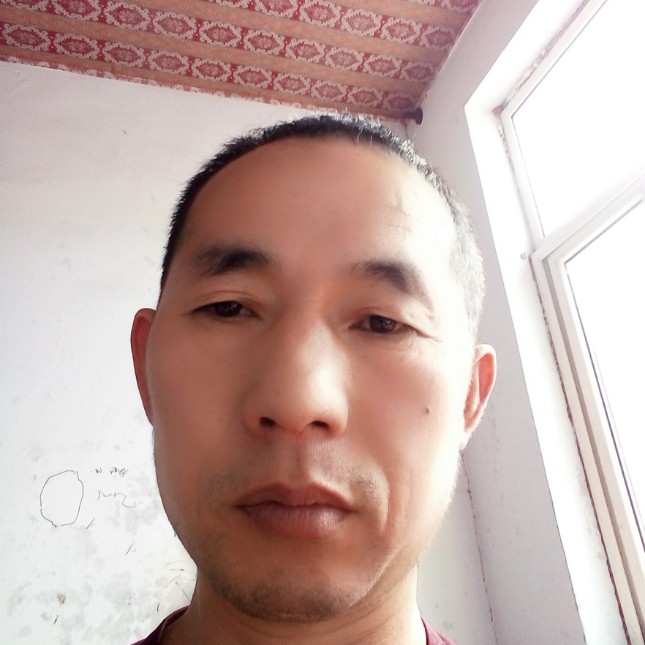 夏露改变激昂的照片