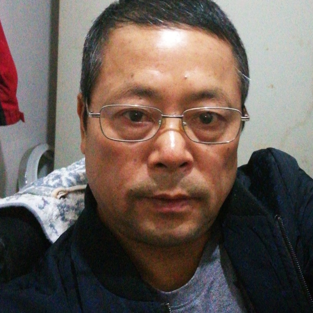 喜悦导师的照片