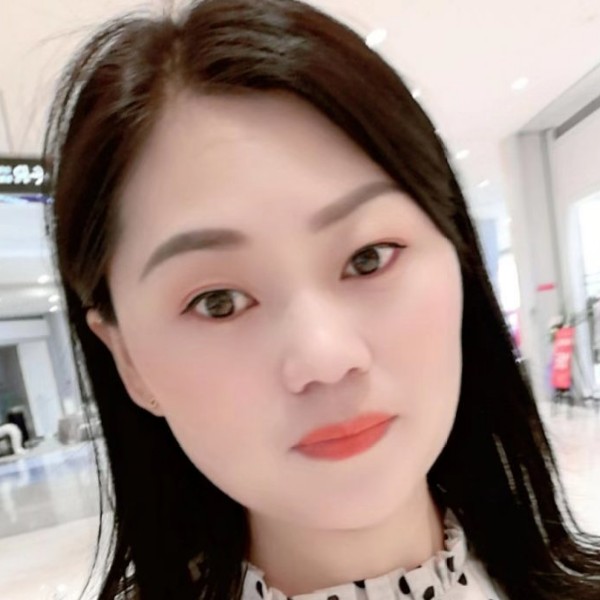 彪壮拾忆小海豚的照片
