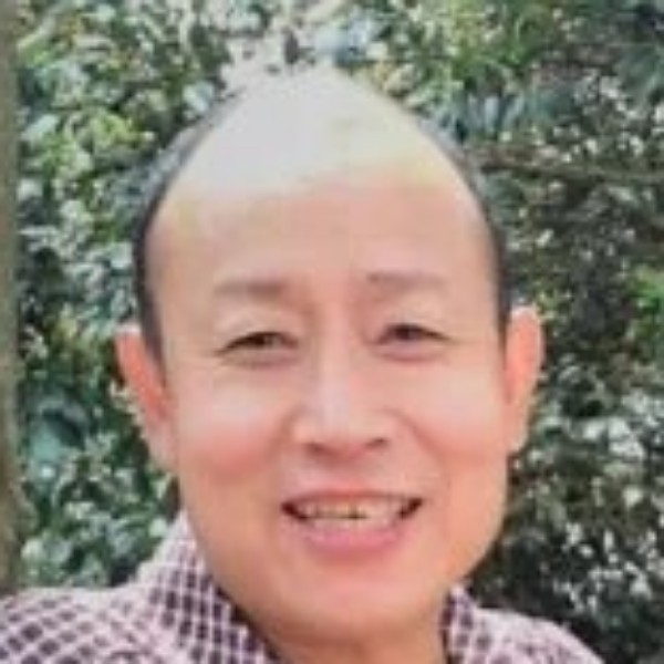 机智的矜柔的照片