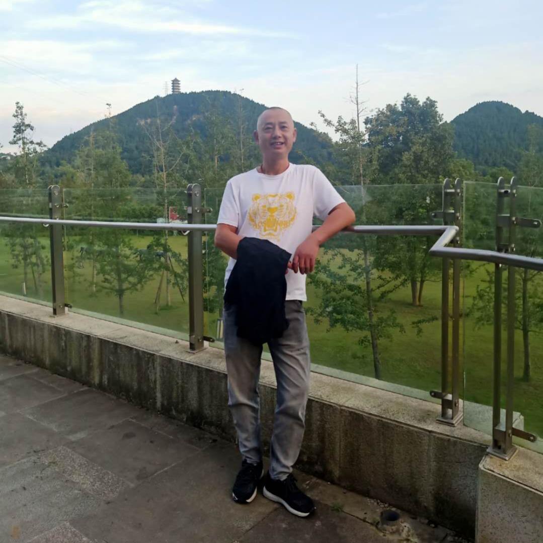 醒红不醉的照片