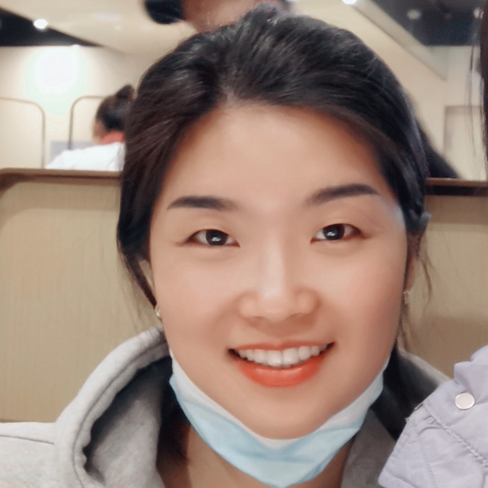 孤單方口红的照片