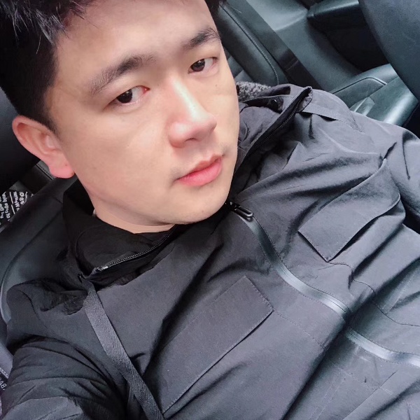 鸭子吃醋和谐的照片