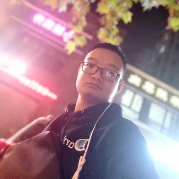 近墨的照片
