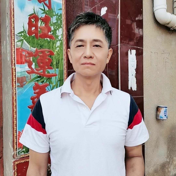 羊迎纯情的照片