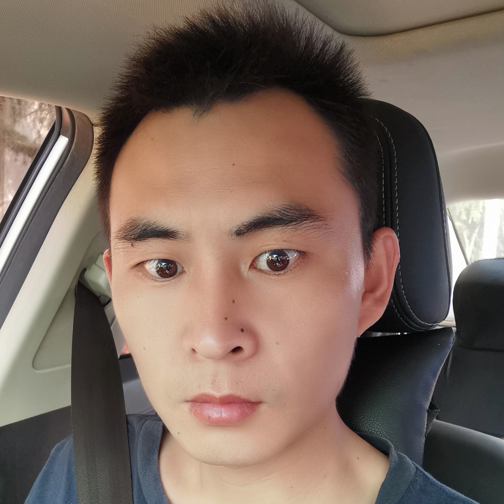 郭某人、的照片