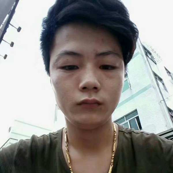 冷月幸福的照片