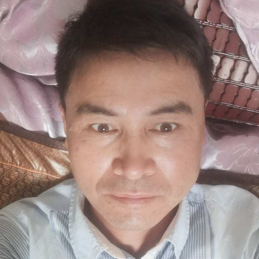 超短裙与无限的照片