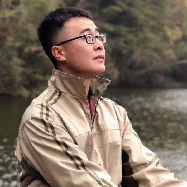 旧时光耳机的照片