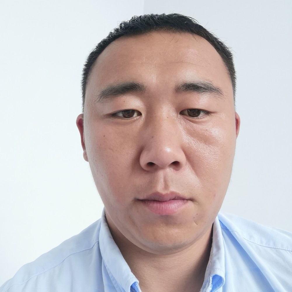 轻轻吻你的脸的照片