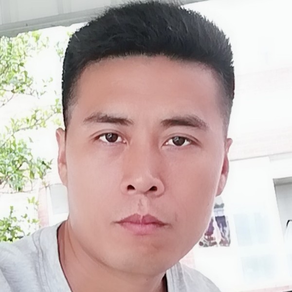 邵富凯的照片