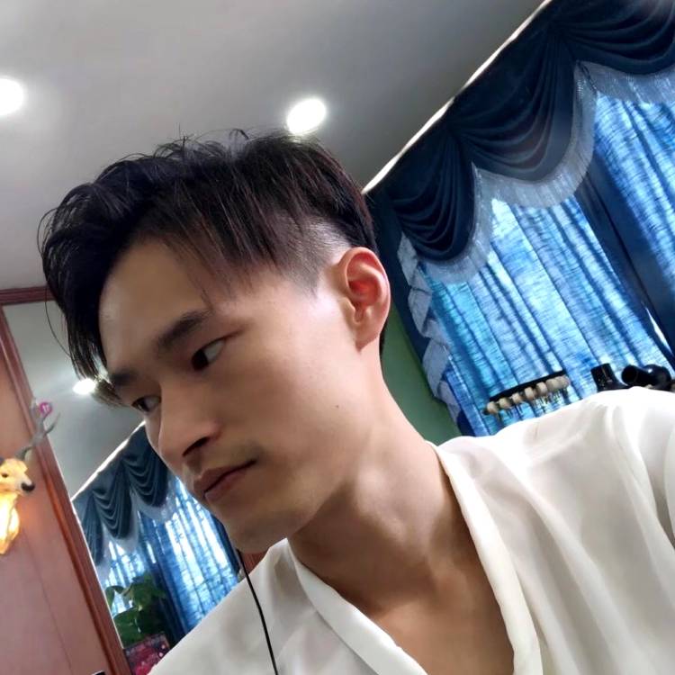 子夜xgg的照片