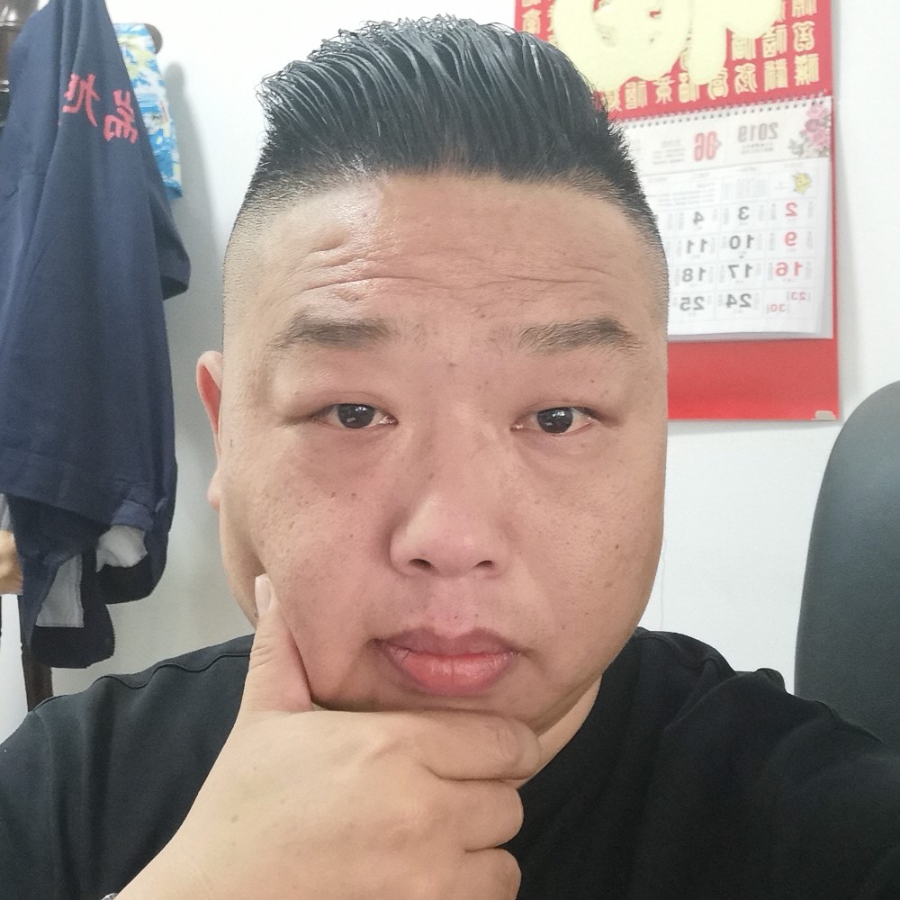 王德彪的照片