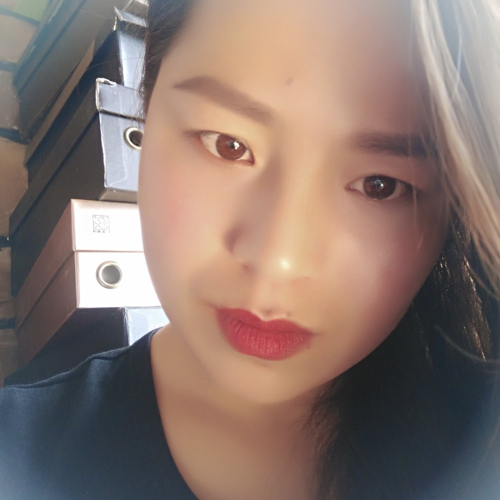 舒越的照片
