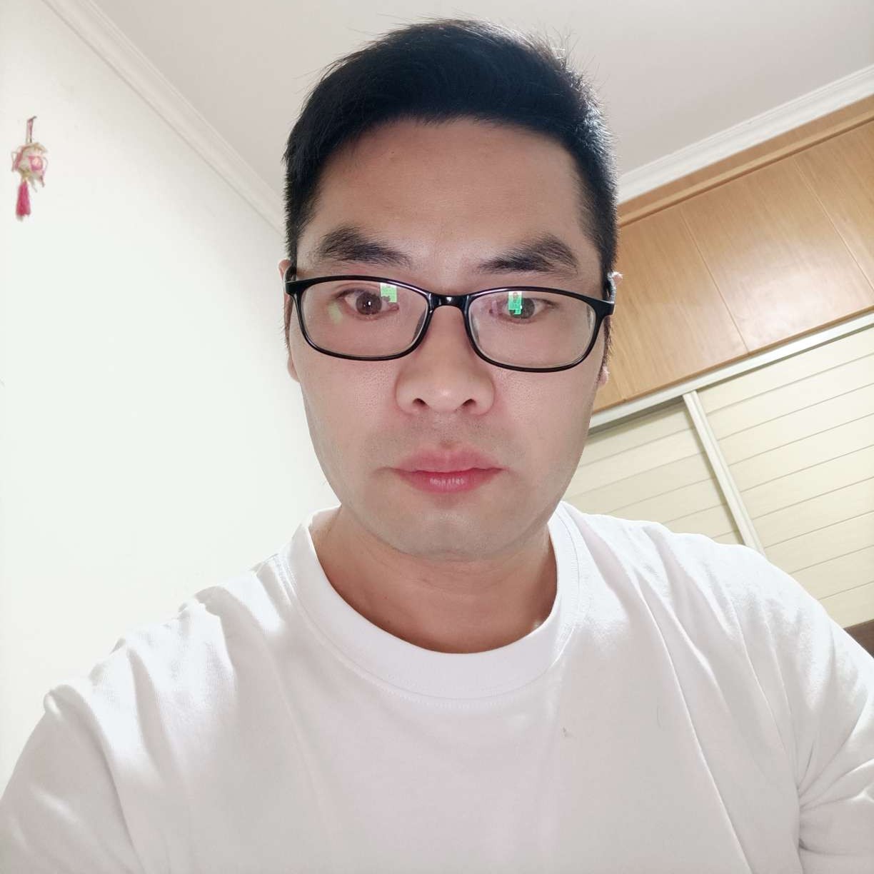 眼睛等于包容的照片