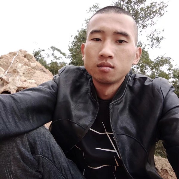 陆东升的照片