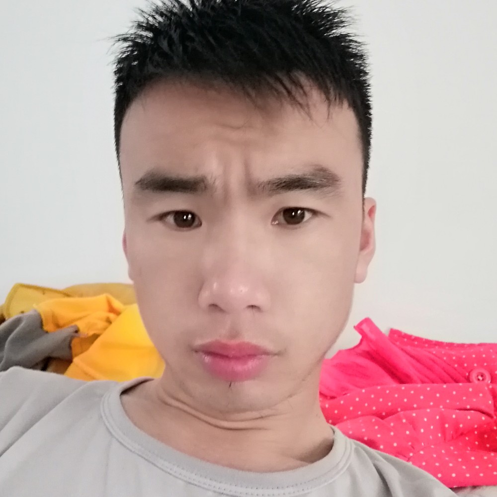 陌颜吃醋拉长的照片