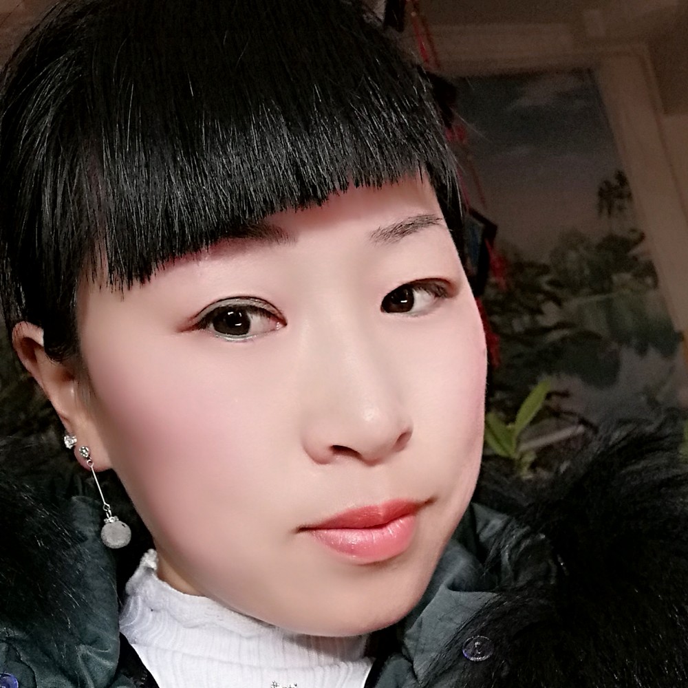 丰色艳艳的照片