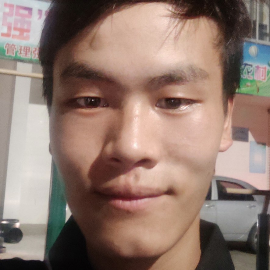 山岚落寞的照片