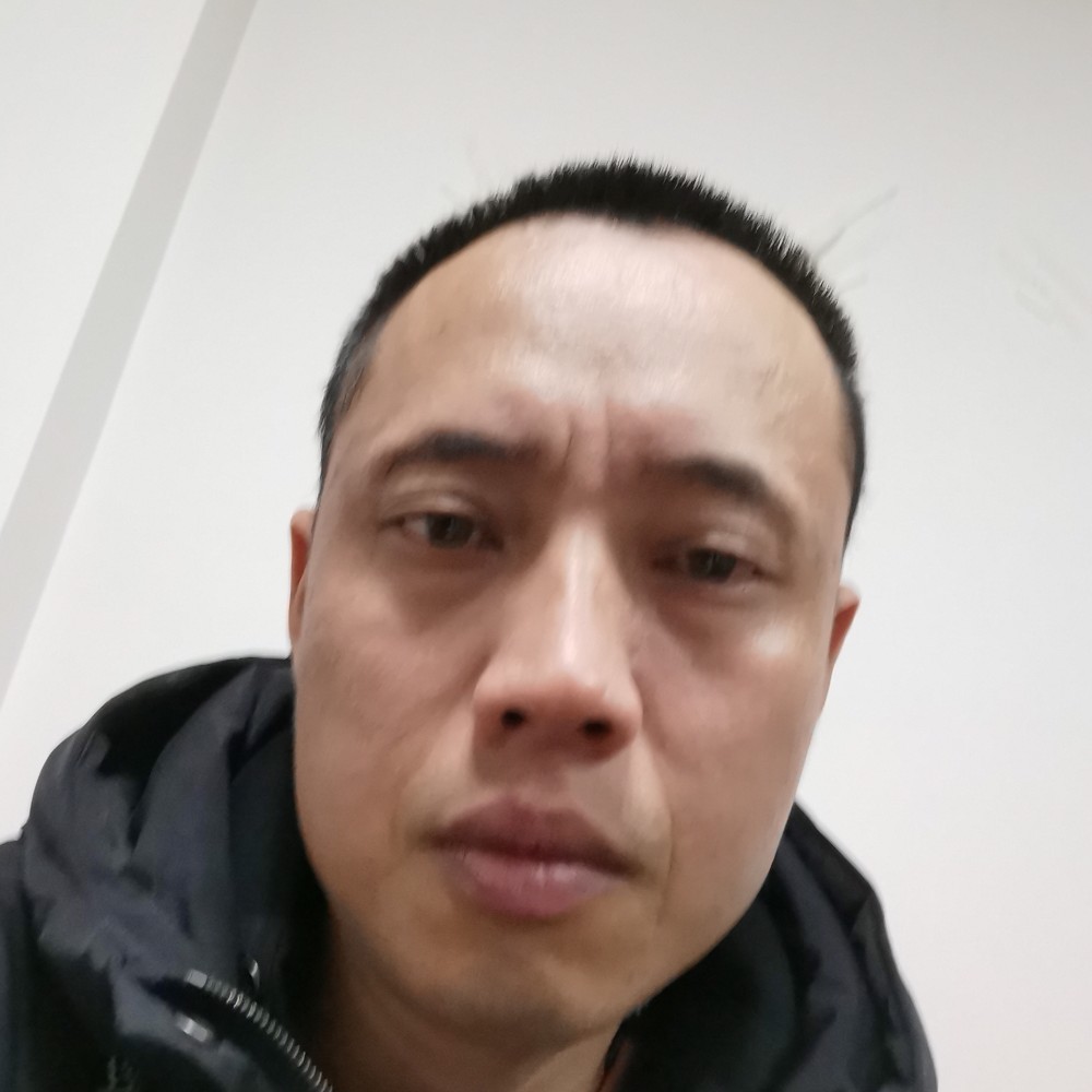 友好踢心岛的照片