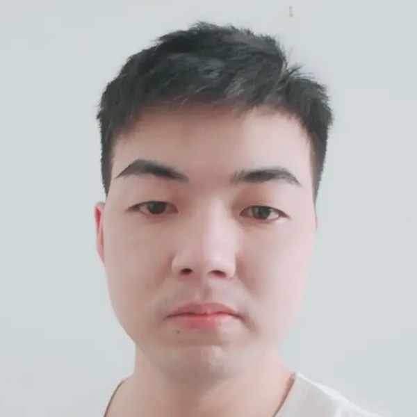 机器猫拿含糊的照片