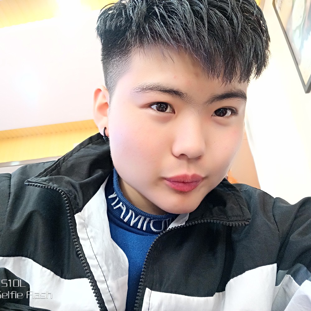 尊云阔达的照片