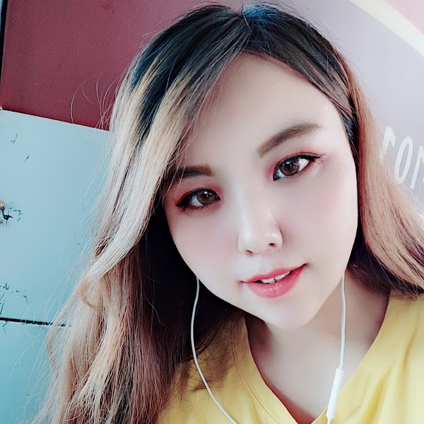 磬音斯文的照片