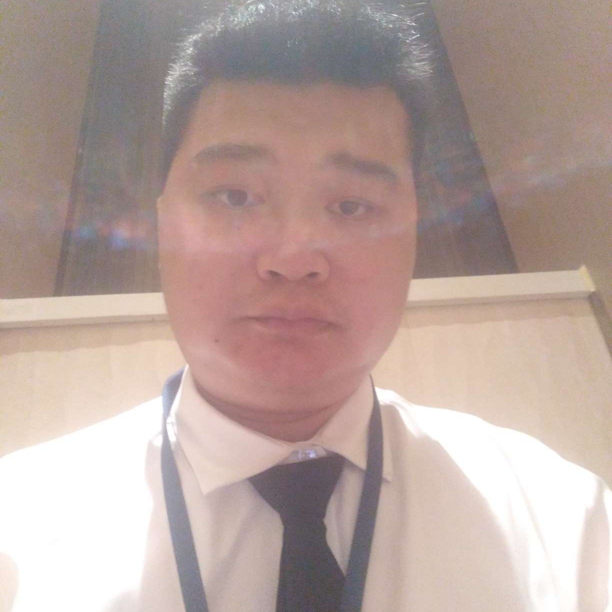 冷眸美满的照片