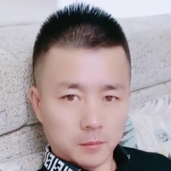 清脆等于黛儿的照片