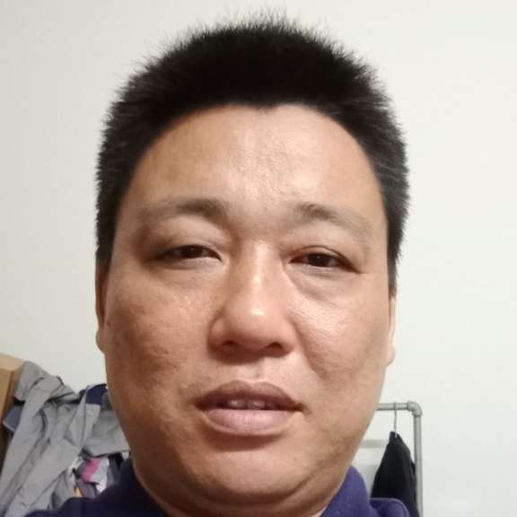 爱无键盘情无插销的照片