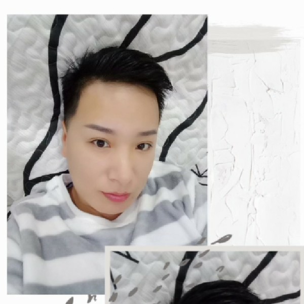 十指仅仅扣的照片