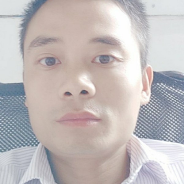 痴情挽手台灯的照片