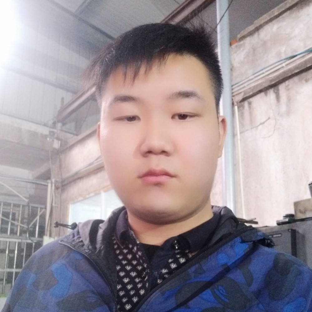 只有背影没有背景的照片