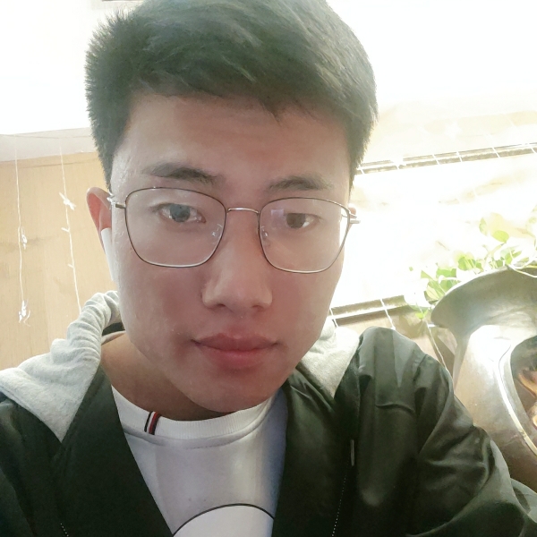 太阳改变眯眯眼的照片